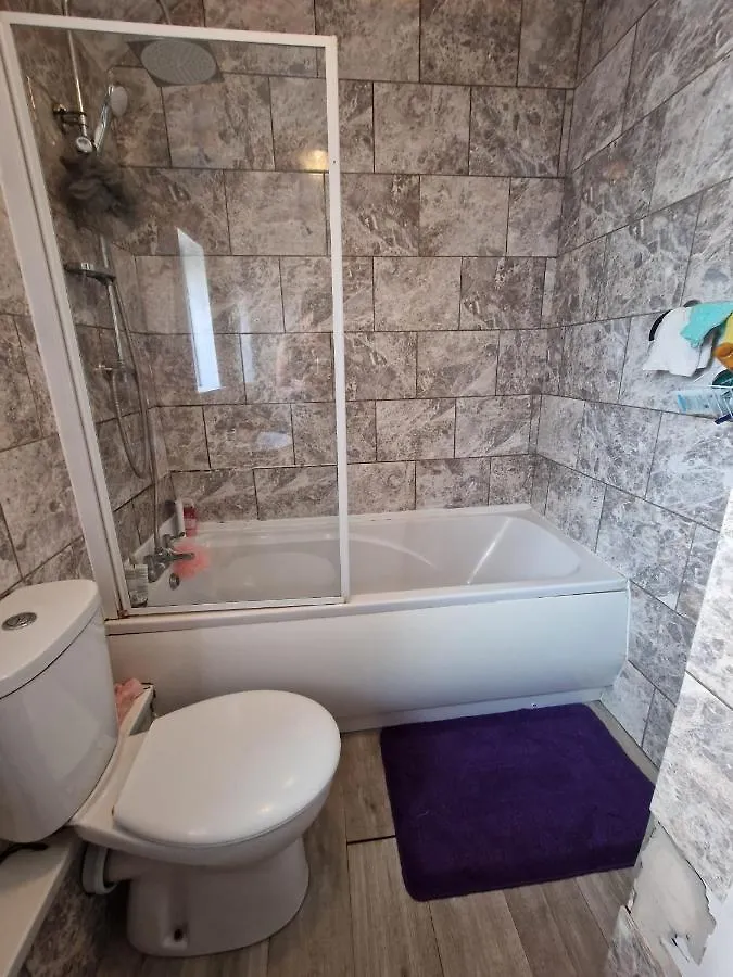 Single Room Plumstead